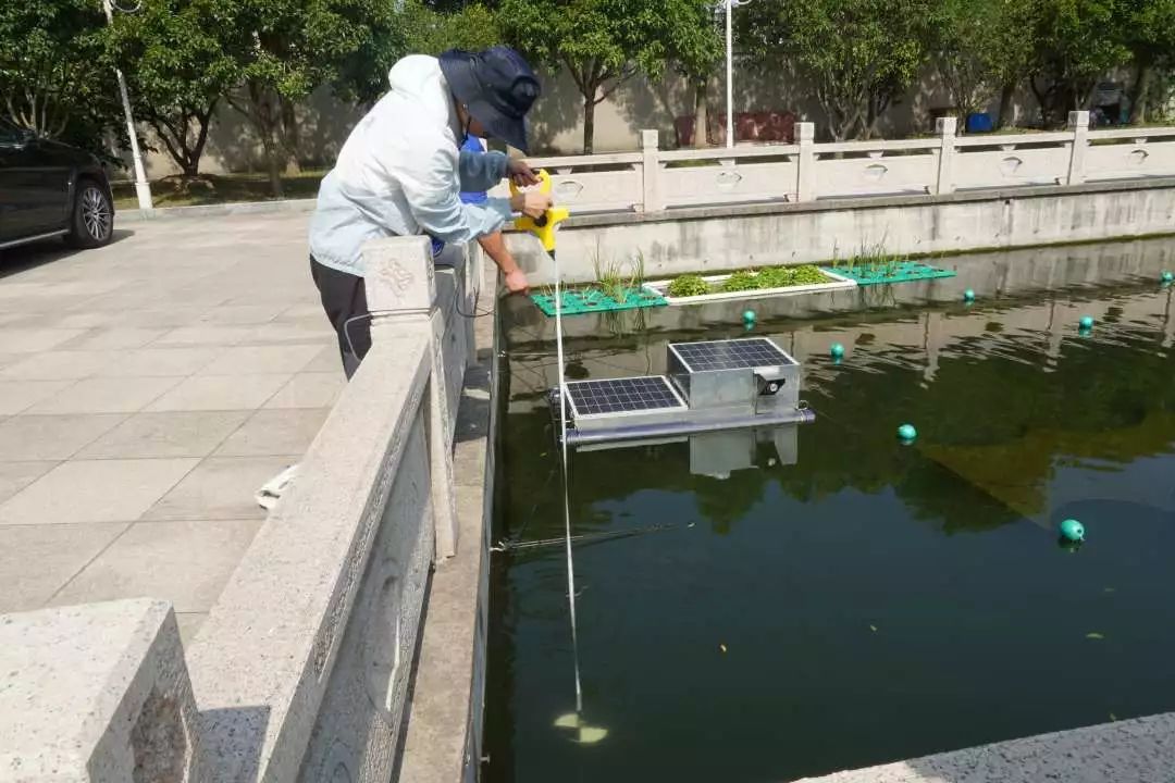 【<a href=http://www.fzytsz.cn target=_blank class=infotextkey>雙良</a><a href=http://www.fzytsz.cn target=_blank class=infotextkey>新型光催化</a>】“堅(jiān)守”在汗水中閃光